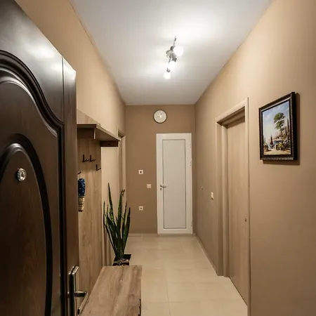 アパート Doyran *